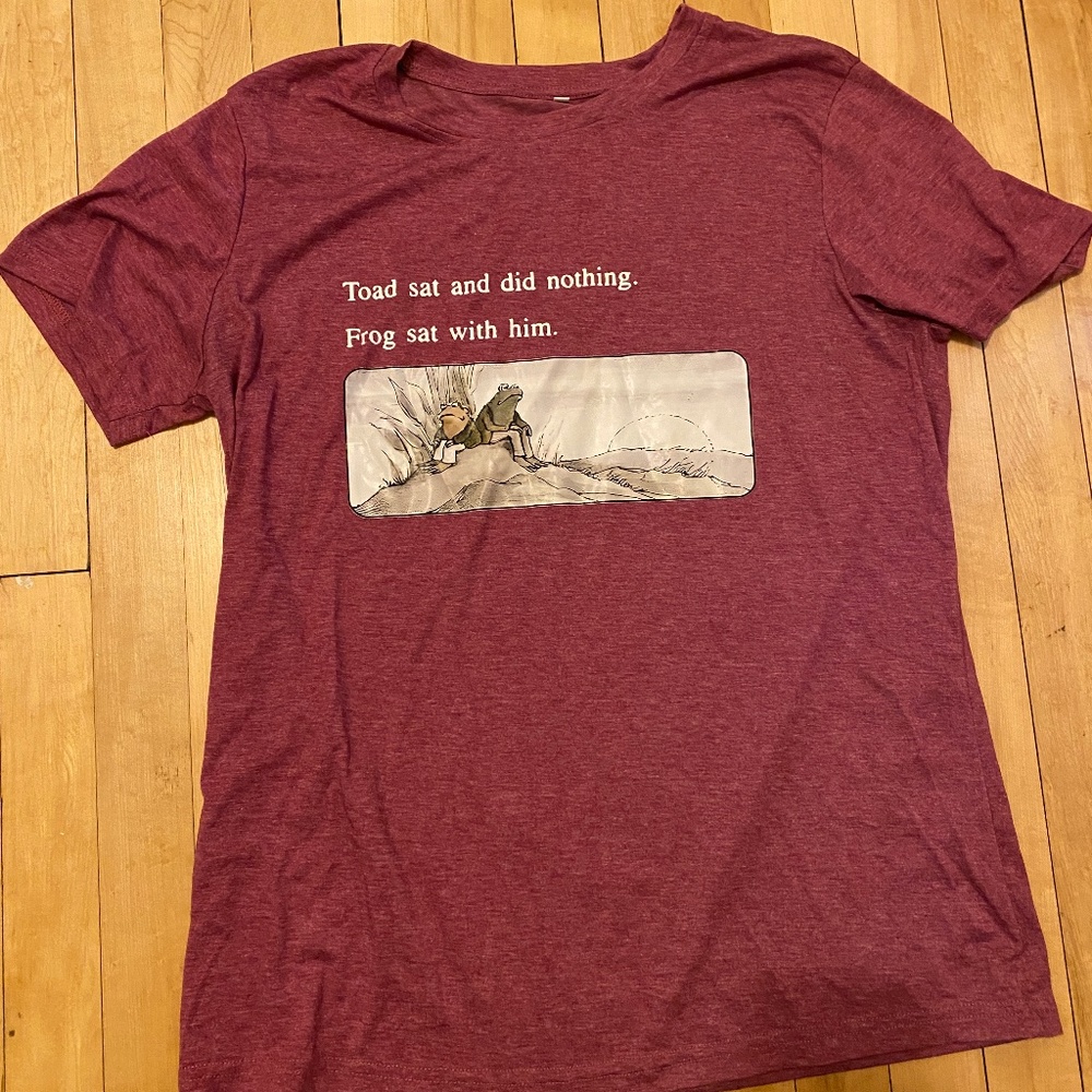 Frog and Toad pink "Toad Sat and Did Nothing" graphic tee